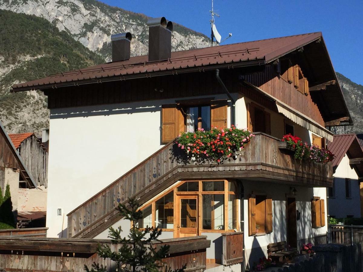 Casa Per Vacanze Letizia Pontebba Eksteriør billede